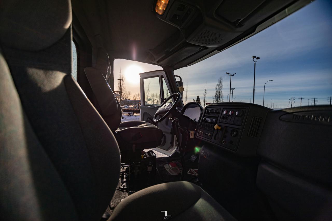 2004 International 7500 Dump Truck Day Cab Heavy Specs Tandem Axle Diesel Red Deer AB