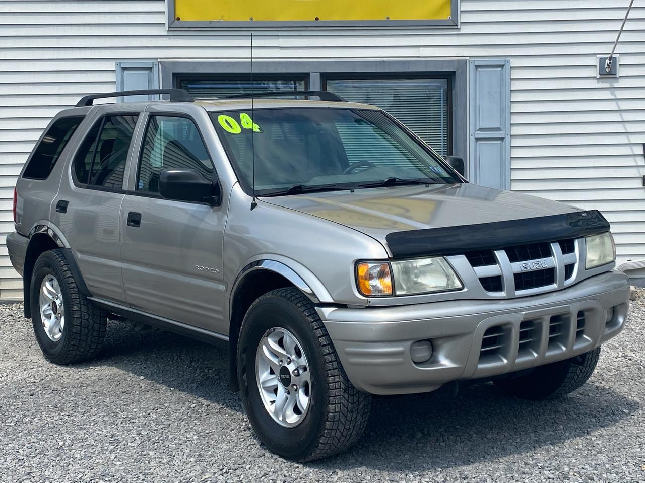 Used 2004 Isuzu Rodeo S 4WD in Cranberry PA