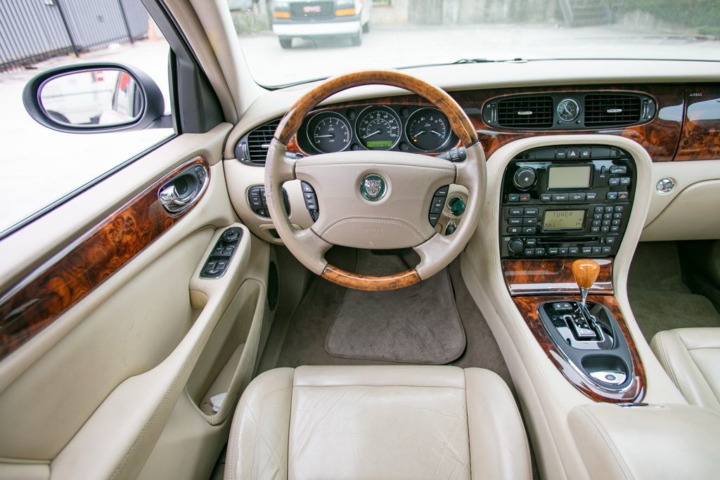 2004 Jaguar XJ8 Base Atlanta GA