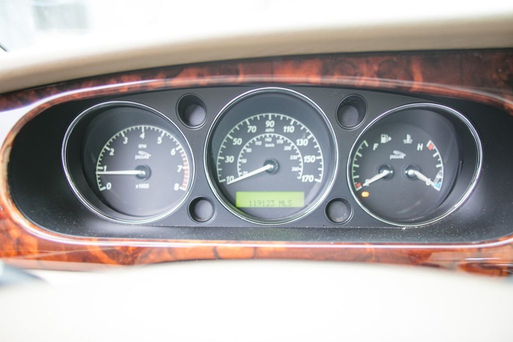 2004 Jaguar XJ8 Base Atlanta GA