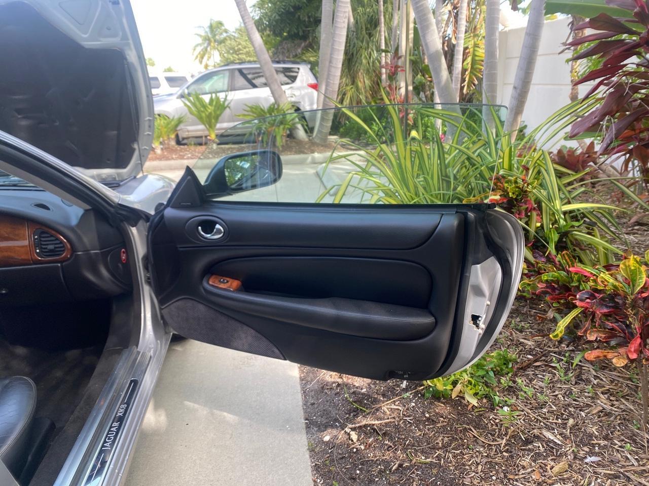 2004 Jaguar XK8 CONV LOW MILES 22,152 Pompano Beach FL