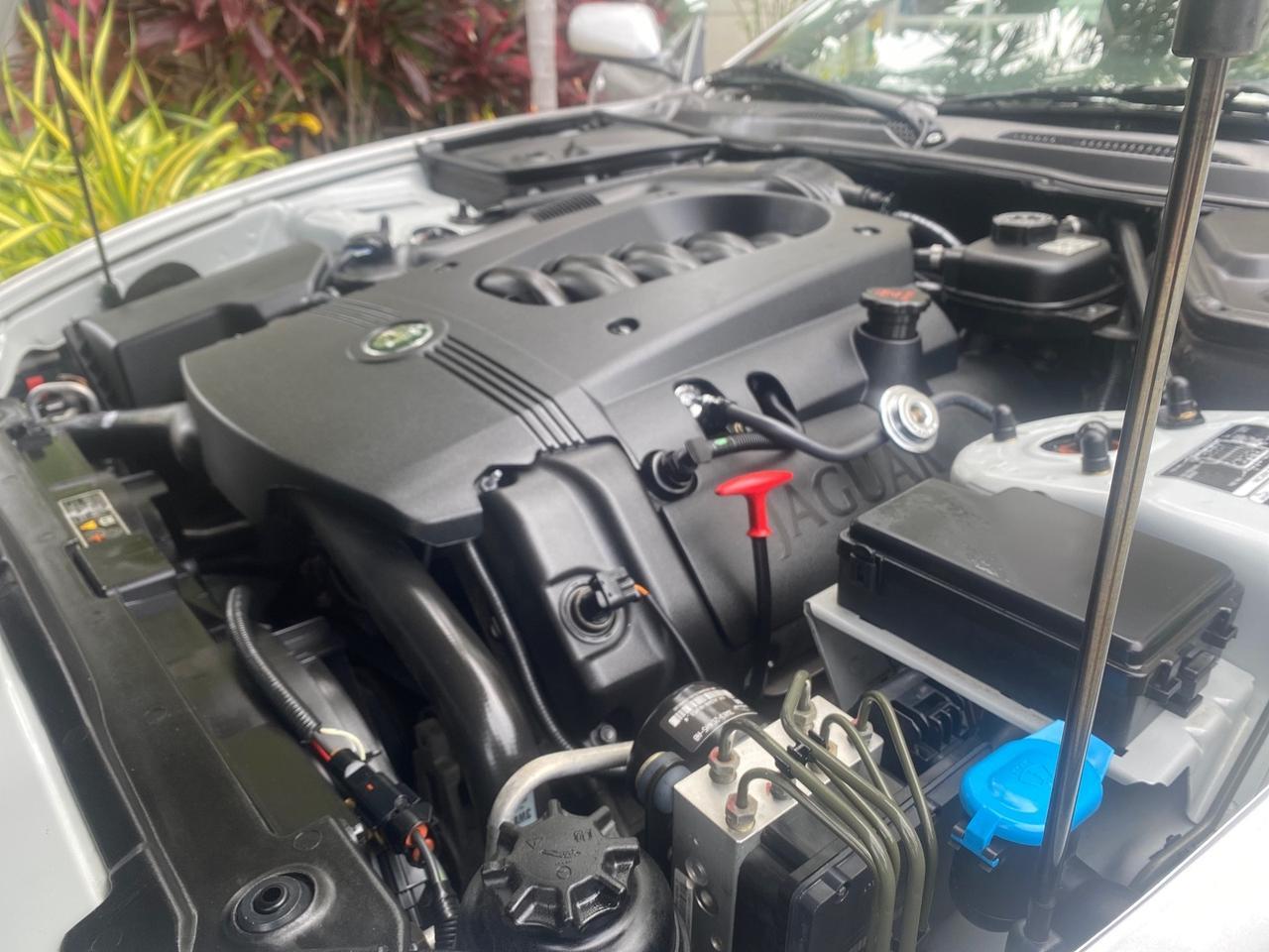 2004 Jaguar XK8 XK8 CONV LOW MILES 22,128 Pompano Beach FL
