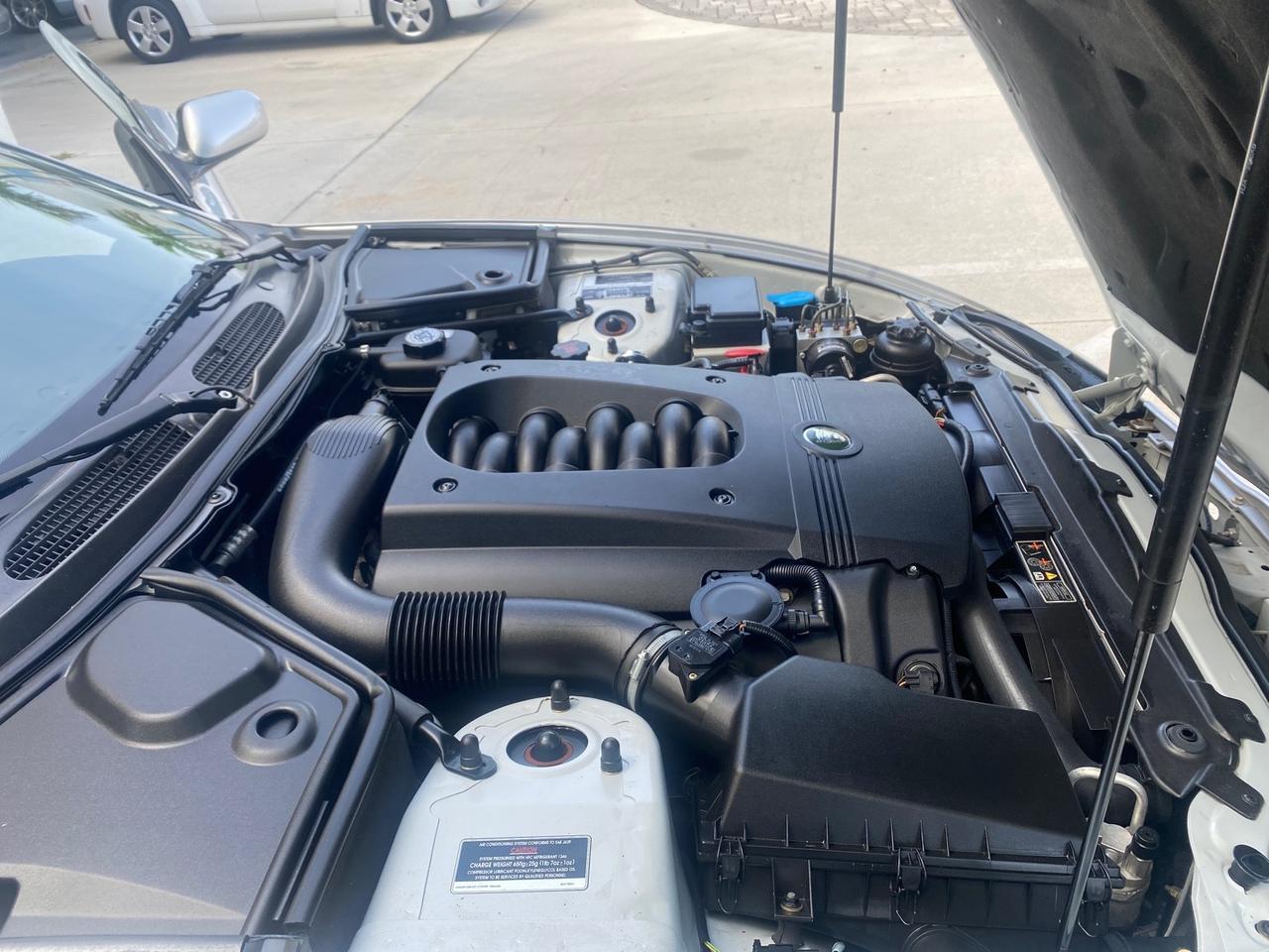 2004 Jaguar XK8 XK8 CONV LOW MILES 22,152 Pompano Beach FL