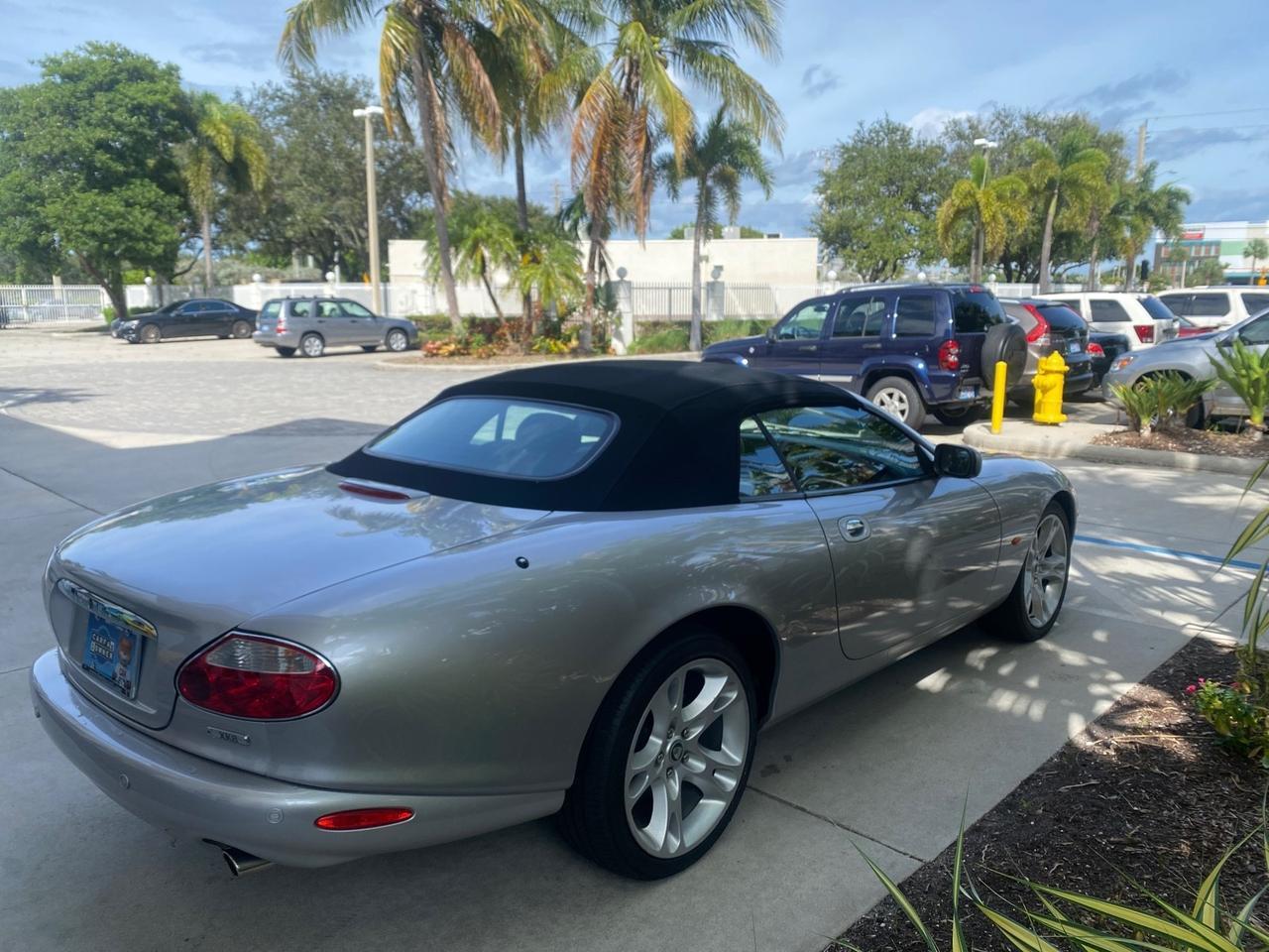 2004 Jaguar XK8 XK8 CONV LOW MILES 22,152 Pompano Beach FL