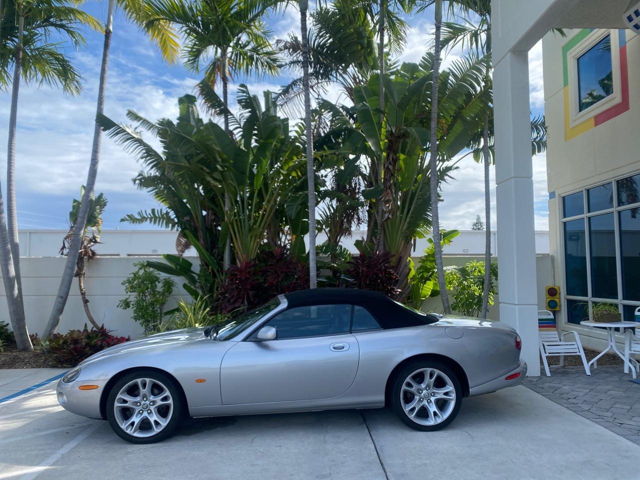 2004 Jaguar XK8 XK8 CONV LOW MILES 22,152 Pompano Beach FL