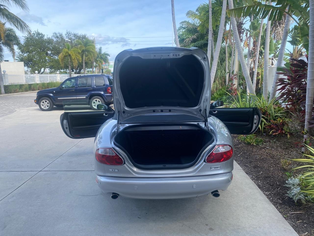 2004 Jaguar XK8 XK8 CONV LOW MILES 22,152 Pompano Beach FL