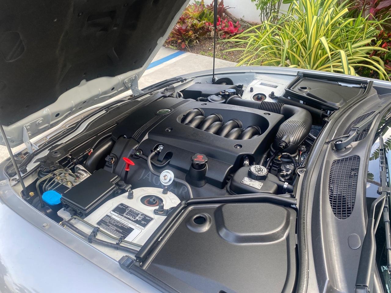 2004 Jaguar XK8 XK8 CONV LOW MILES 22,152 Pompano Beach FL
