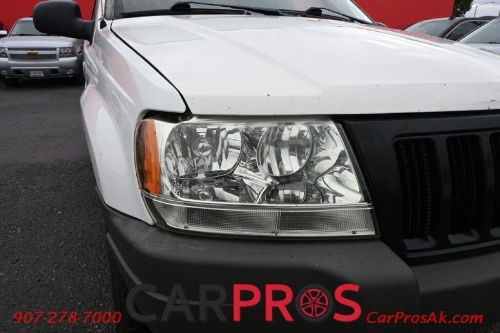 2004 Jeep Grand Cherokee Laredo - 4X4 - Power Driver Seat - Cruise Control - AM/FM & CD - Power Windows & Locks - Tow PKG Anchorage AK
