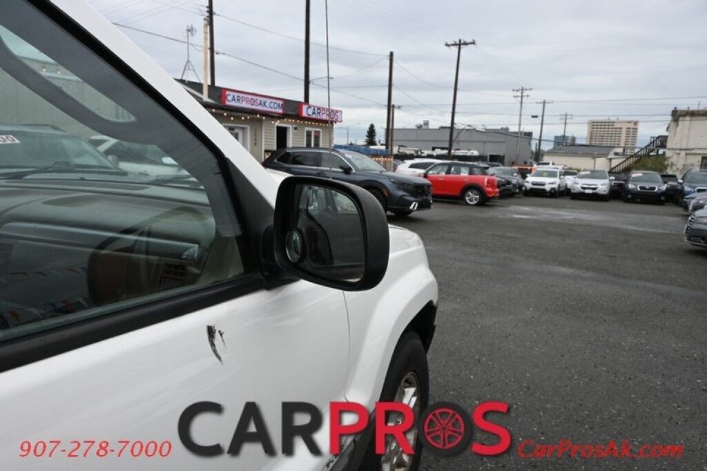 2004 Jeep Grand Cherokee Laredo - 4X4 - Power Driver Seat - Cruise Control - AM/FM & CD - Power Windows & Locks - Tow PKG Anchorage AK
