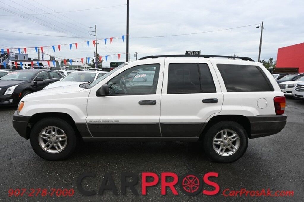 2004 Jeep Grand Cherokee Laredo - 4X4 - Power Driver Seat - Cruise Control - AM/FM & CD - Power Windows & Locks - Tow PKG Anchorage AK