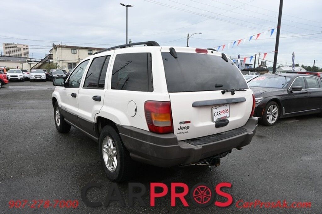 2004 Jeep Grand Cherokee Laredo - 4X4 - Power Driver Seat - Cruise Control - AM/FM & CD - Power Windows & Locks - Tow PKG Anchorage AK