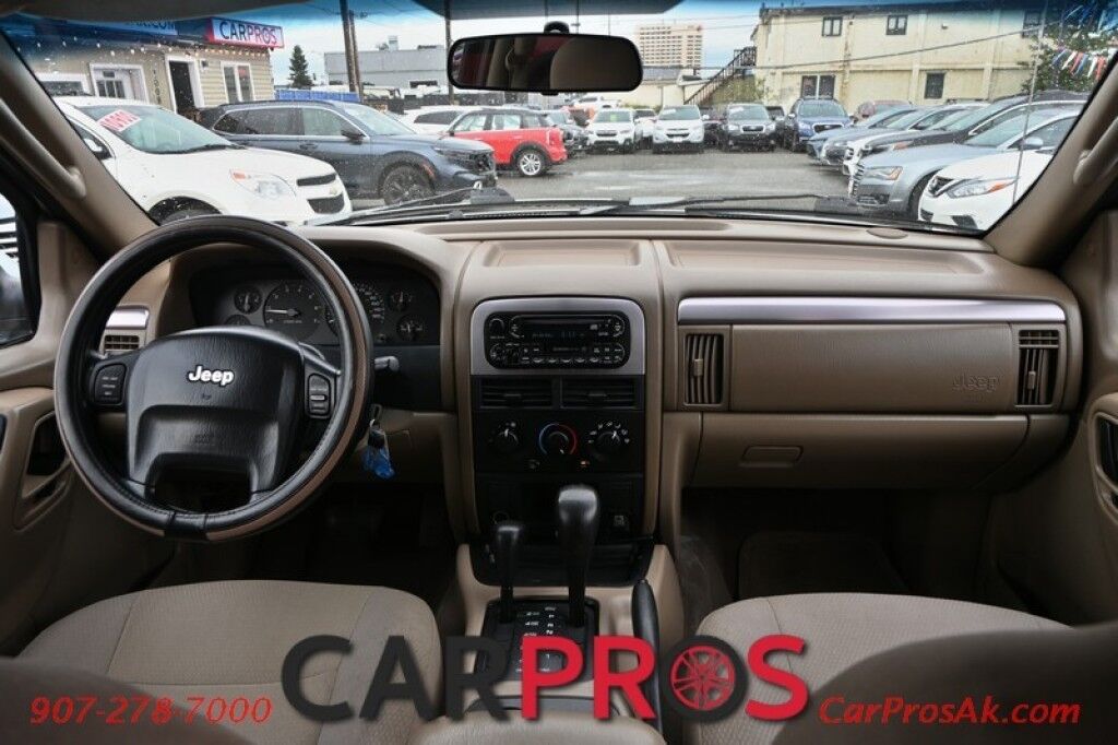 2004 Jeep Grand Cherokee Laredo - 4X4 - Power Driver Seat - Cruise Control - AM/FM & CD - Power Windows & Locks - Tow PKG Anchorage AK