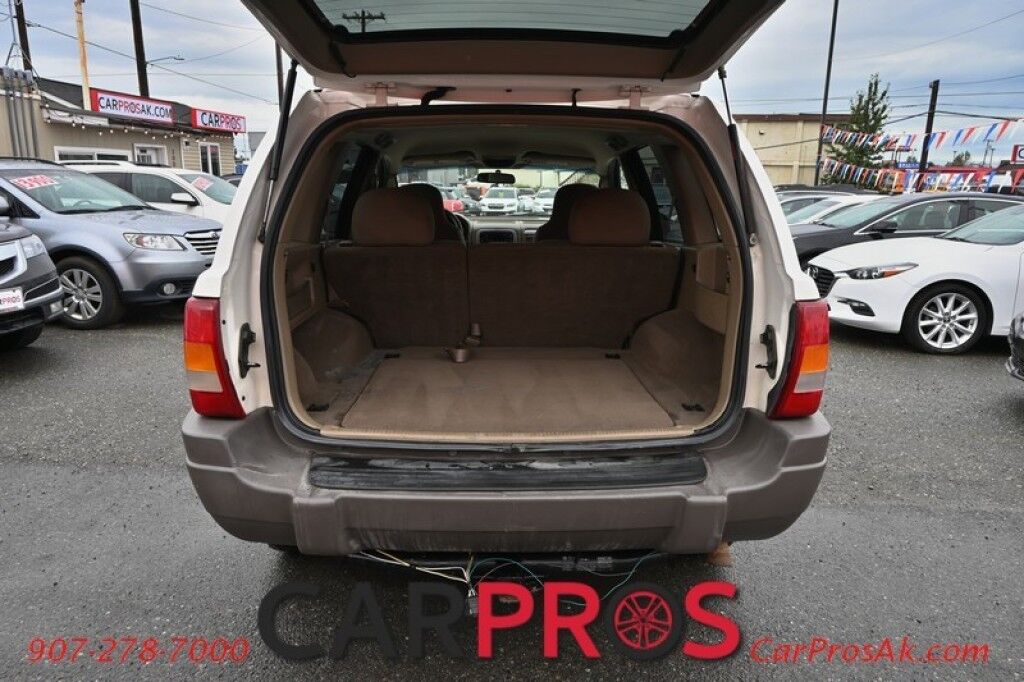 2004 Jeep Grand Cherokee Laredo - 4X4 - Power Driver Seat - Cruise Control - AM/FM & CD - Power Windows & Locks - Tow PKG Anchorage AK