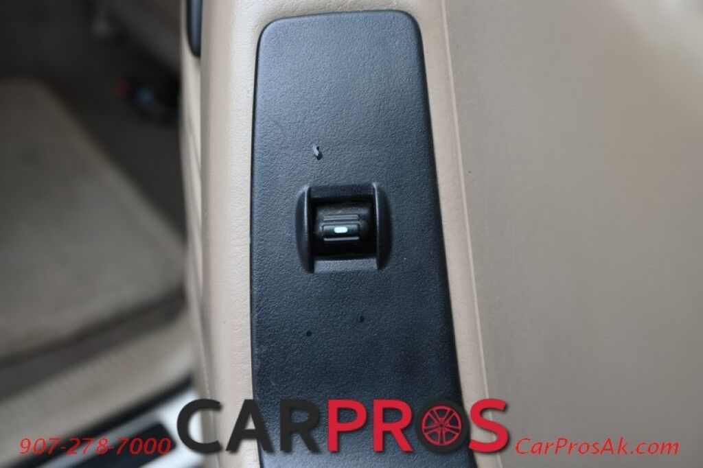 2004 Jeep Grand Cherokee Laredo - 4X4 - Power Driver Seat - Cruise Control - AM/FM & CD - Power Windows & Locks - Tow PKG Anchorage AK