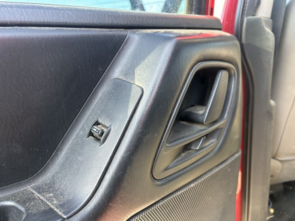 2004 Jeep Grand Cherokee Laredo Crestwood KY