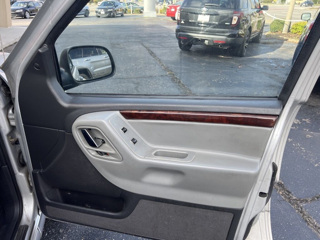 2004 Jeep Grand Cherokee Overland Virginia Beach VA 49869099