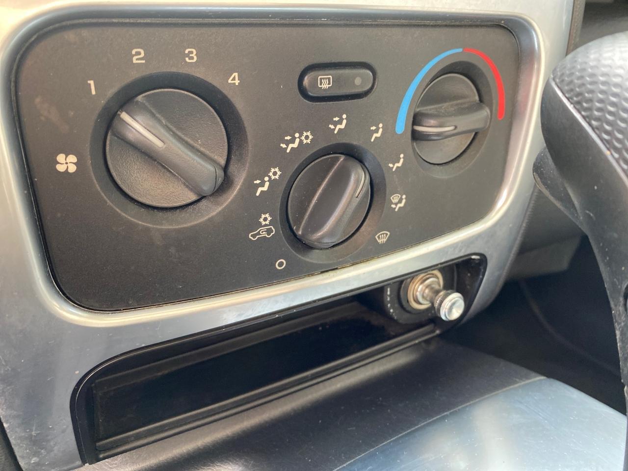 2004 Jeep Liberty Limited 1 OWNER SUNROOF Pompano Beach FL