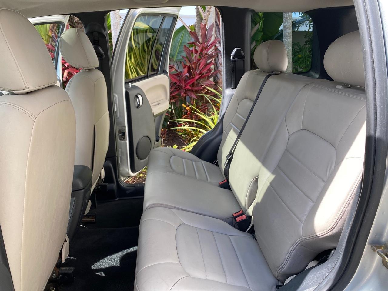 2004 Jeep Liberty Limited 1 OWNER SUNROOF Pompano Beach FL