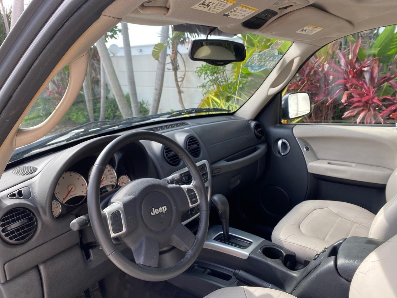 2004 Jeep Liberty Limited 1 OWNER SUNROOF Pompano Beach FL