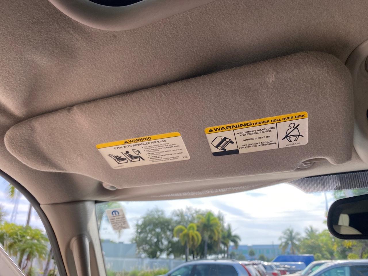 2004 Jeep Liberty Limited 1 OWNER SUNROOF Pompano Beach FL