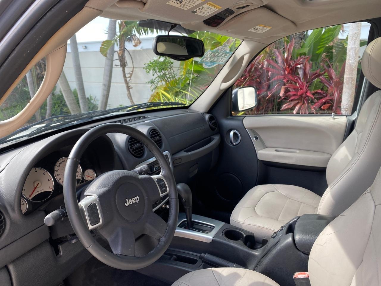 2004 Jeep Liberty Limited 1 OWNER SUNROOF Pompano Beach FL