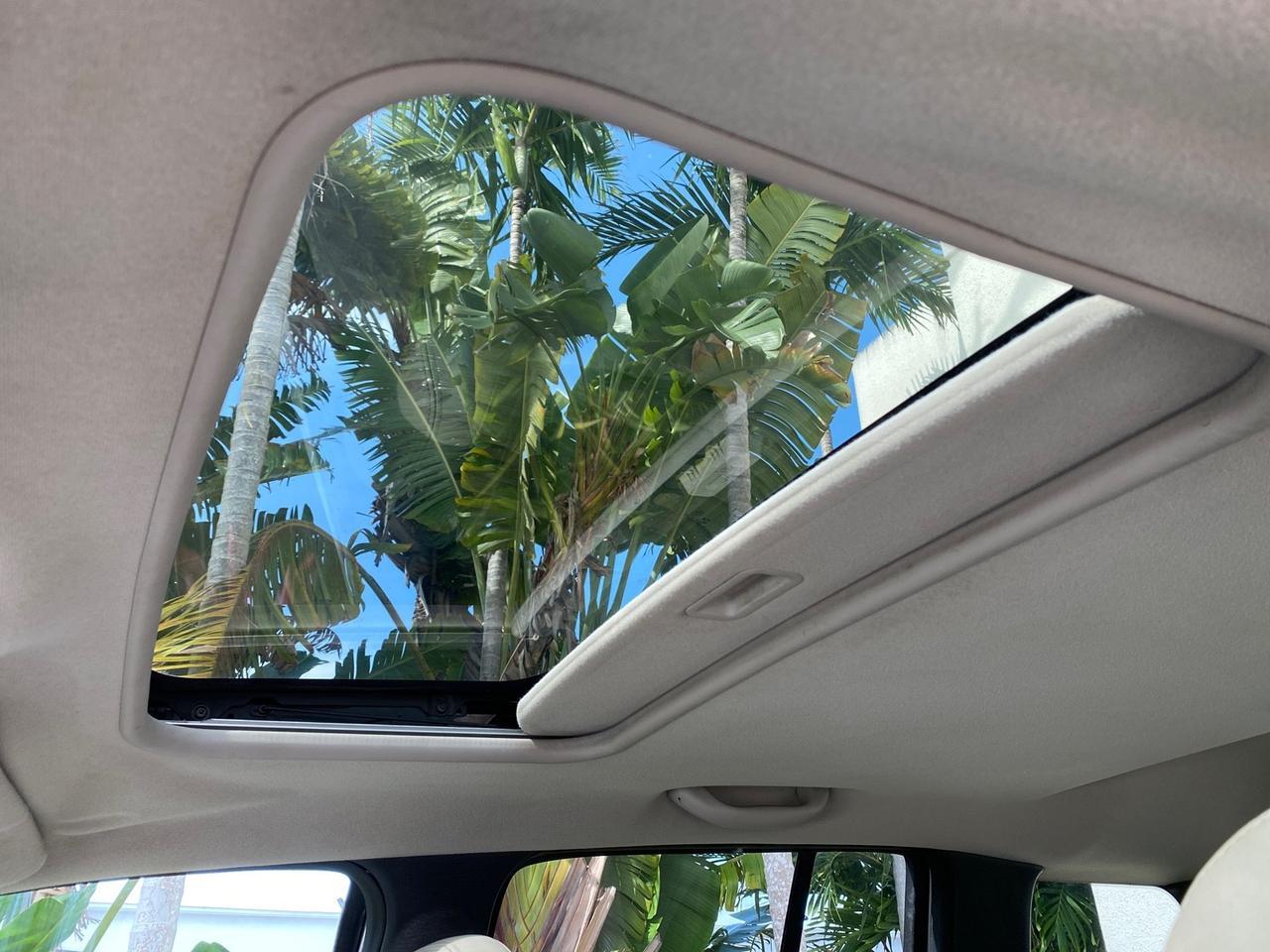 2004 Jeep Liberty Limited 1 OWNER SUNROOF Pompano Beach FL
