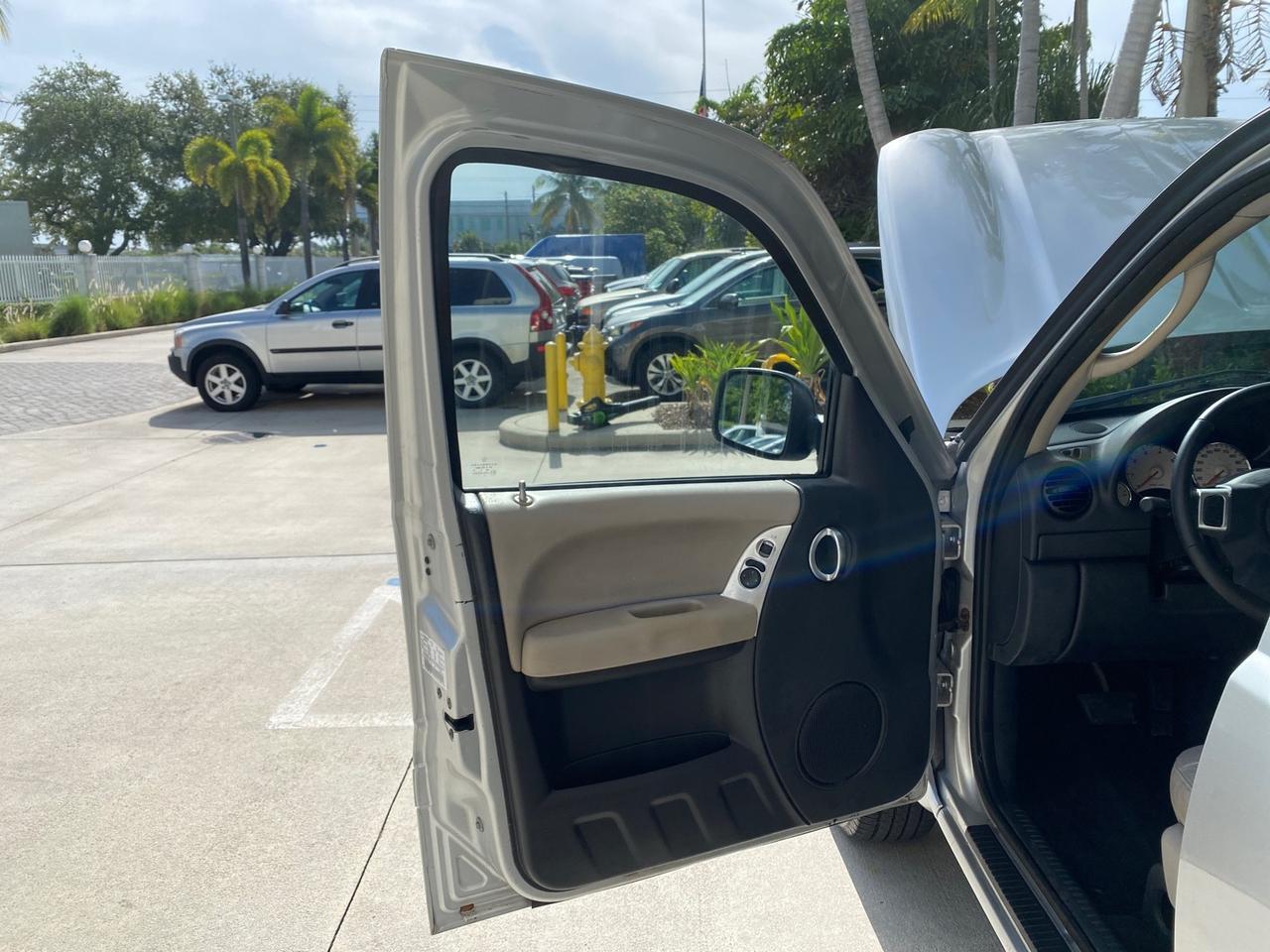 2004 Jeep Liberty Limited 1 OWNER SUNROOF Pompano Beach FL