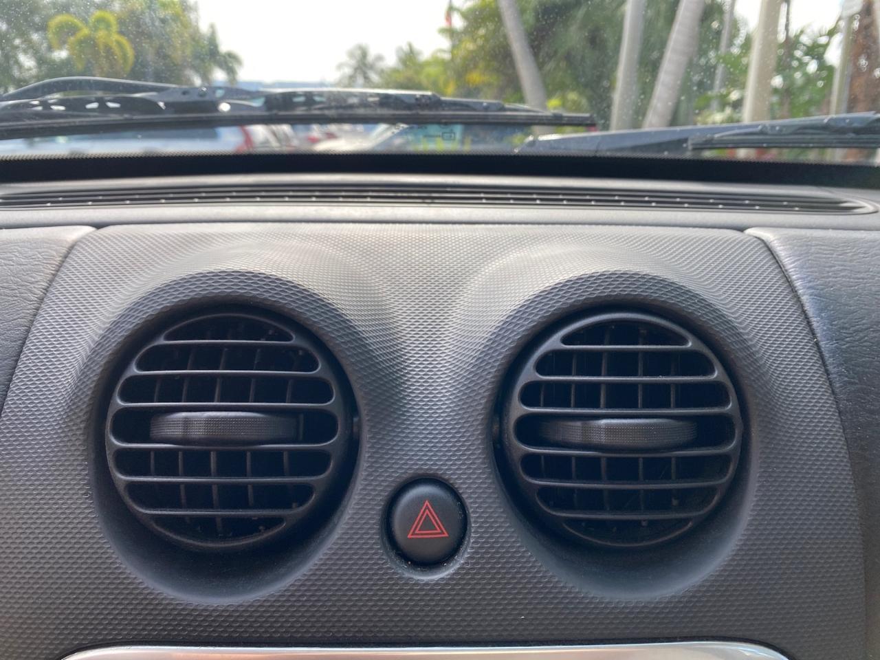 2004 Jeep Liberty Limited 1 OWNER SUNROOF Pompano Beach FL