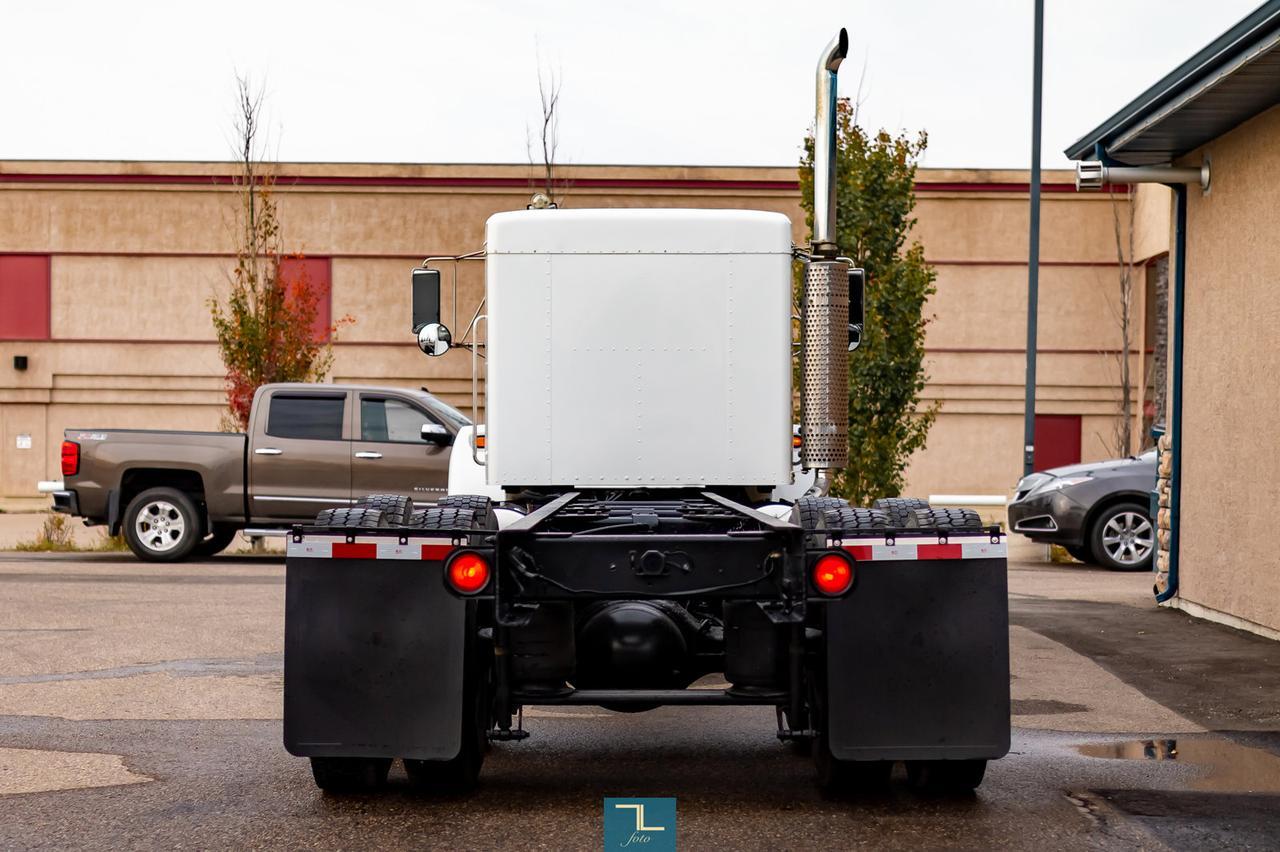 2004 Kenworth T-300 Reg Cab & Chassis Red Deer AB