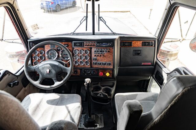 2004 Kenworth W900 Tractor Sleeper Heavy Spec Red Deer AB
