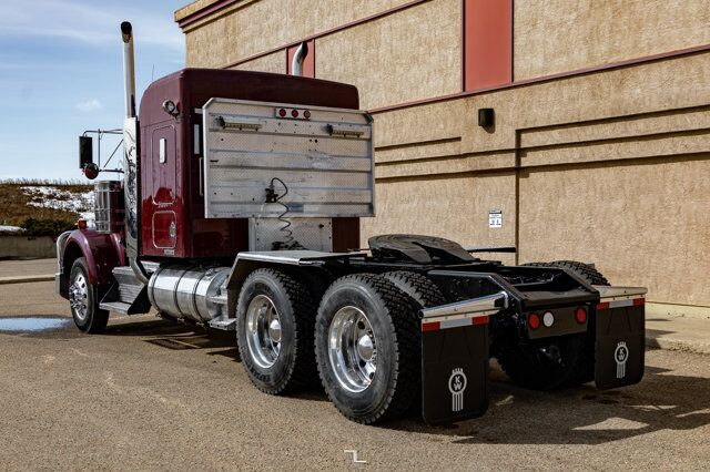 2004 Kenworth W900 Tractor Sleeper Heavy Spec Red Deer AB