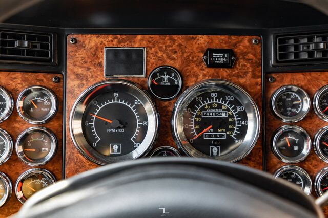 2004 Kenworth W900 Tractor Sleeper Heavy Spec Red Deer AB