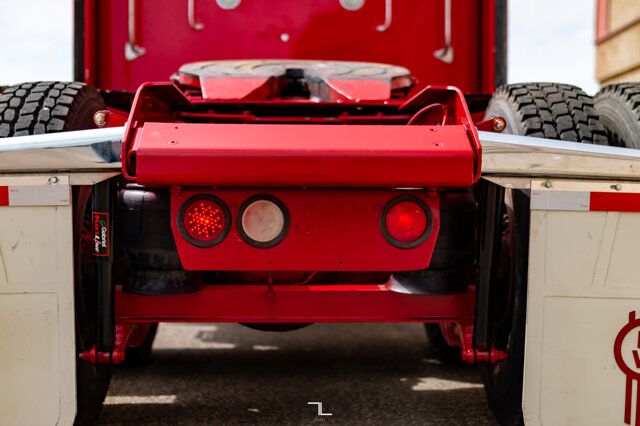 2004 Kenworth W900L Tractor Sleeper Red Deer AB