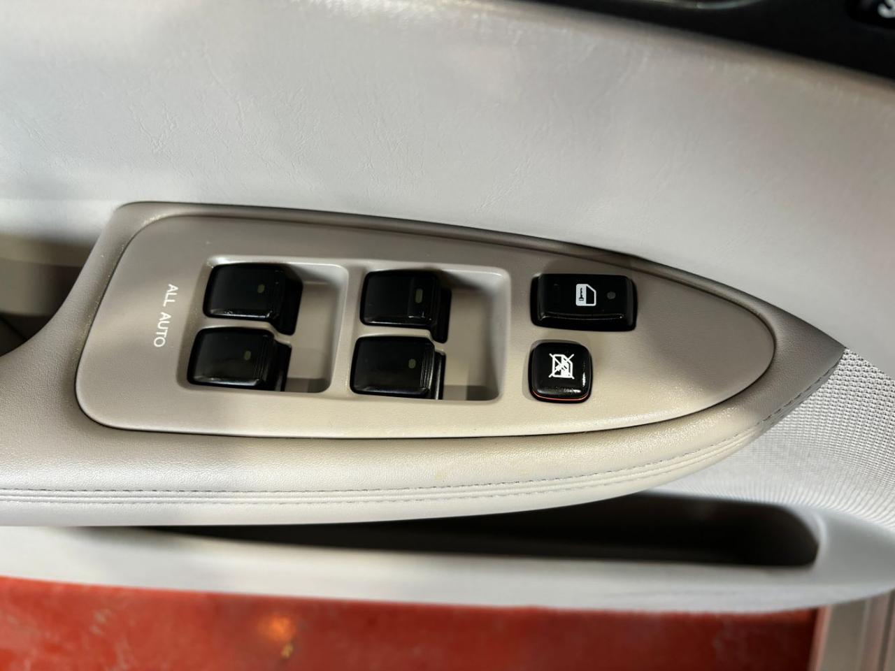 2004 Lexus ES 330 Base Franklin OH