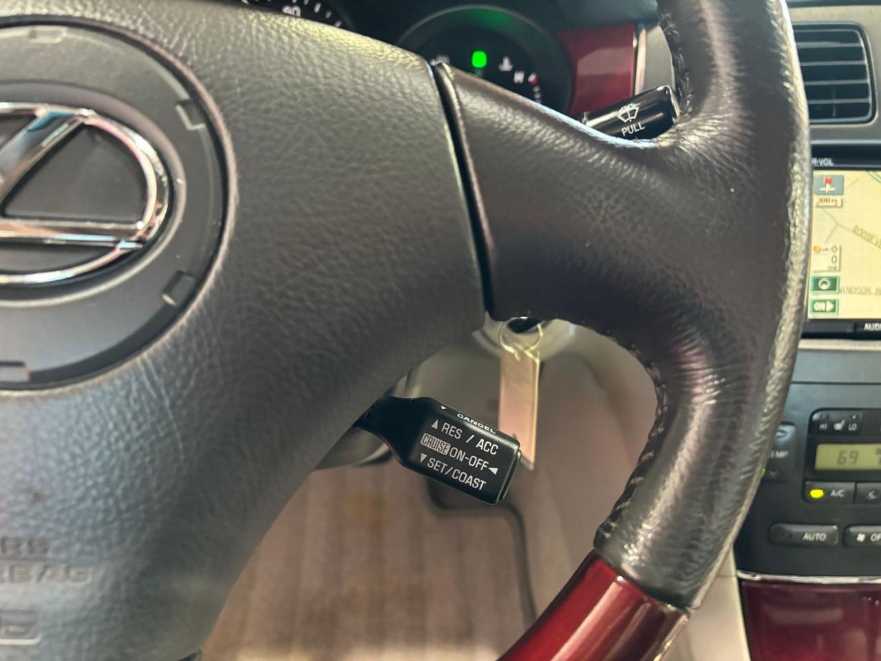 2004 Lexus ES 330 Base Franklin OH