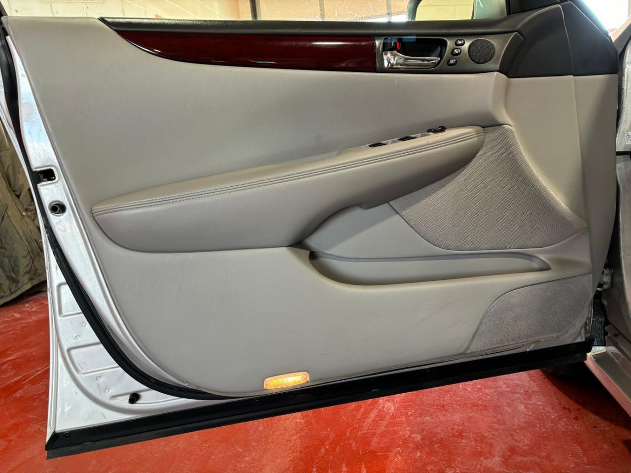 2004 Lexus ES 330 Base Franklin OH