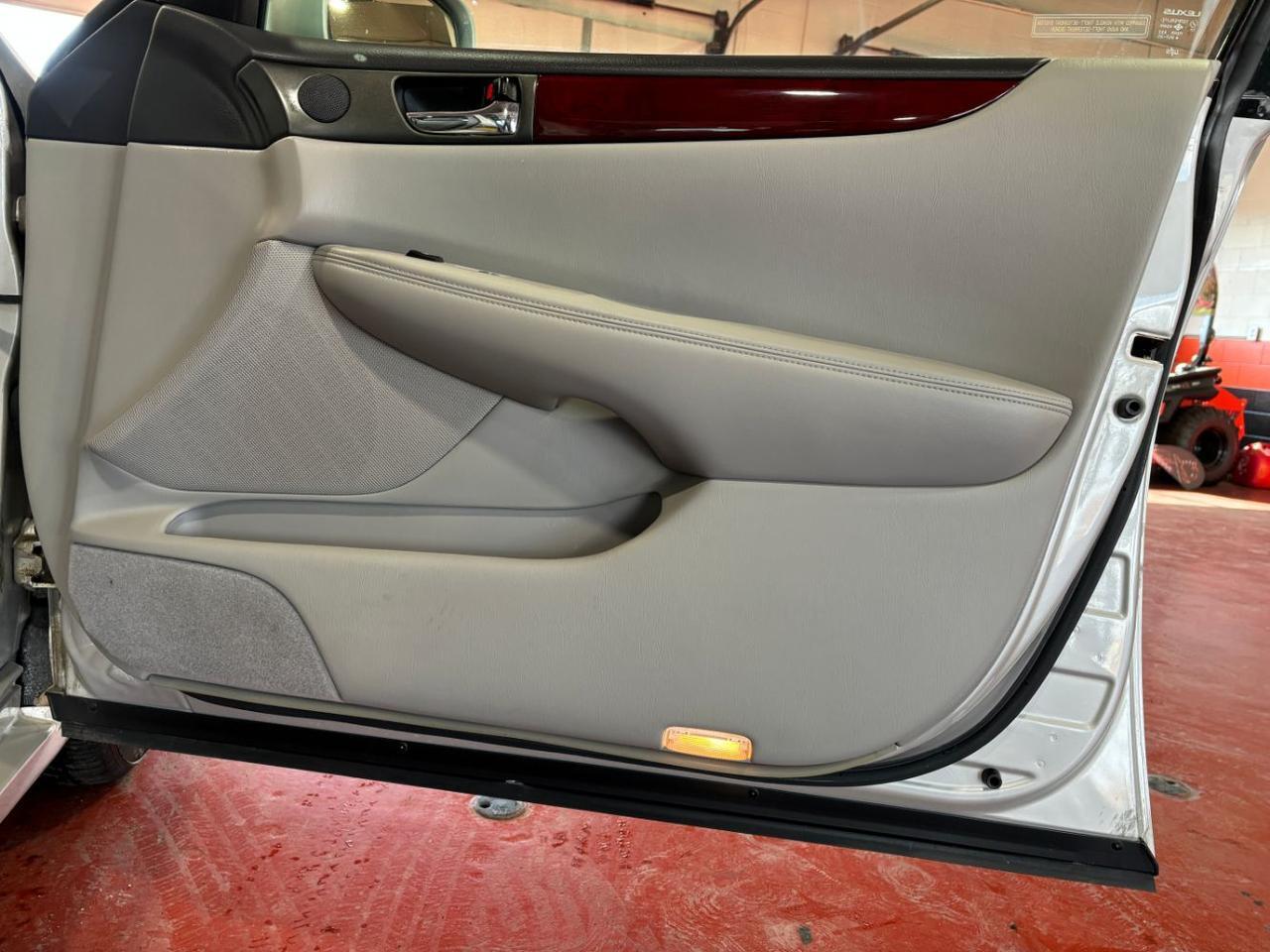 2004 Lexus ES 330 Base Franklin OH