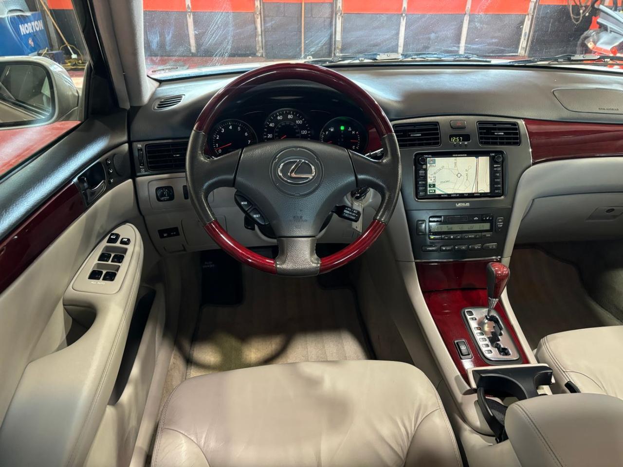 2004 Lexus ES 330 Base Franklin OH