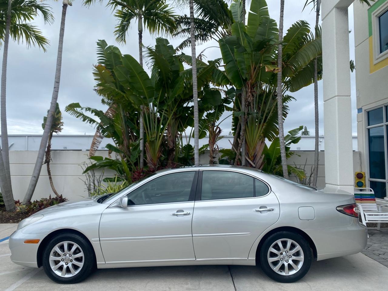 2004 Lexus ES 330 LOW MILES 74,701 SUNROOF Pompano Beach FL