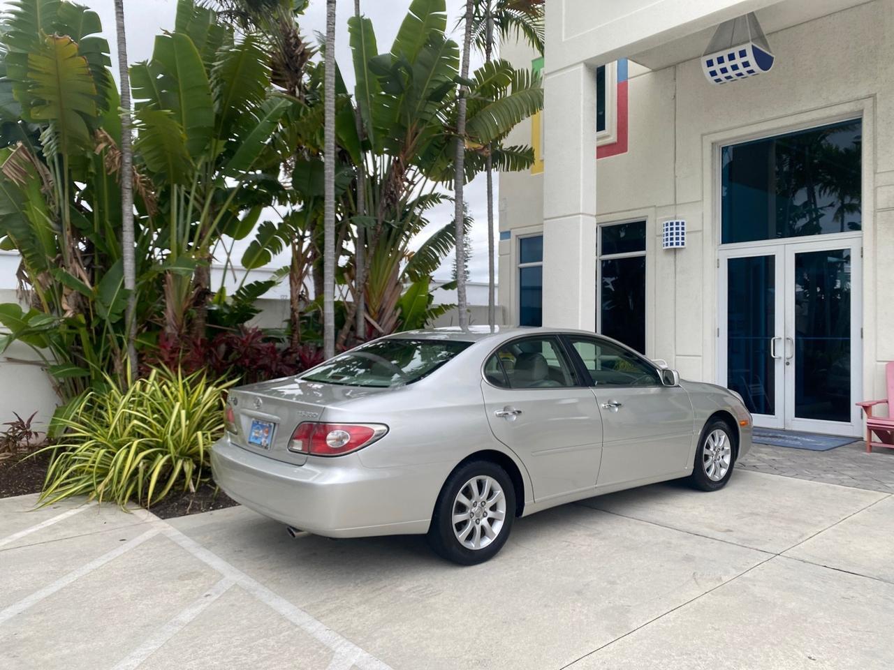 2004 Lexus ES 330 LOW MILES 74,701 SUNROOF Pompano Beach FL