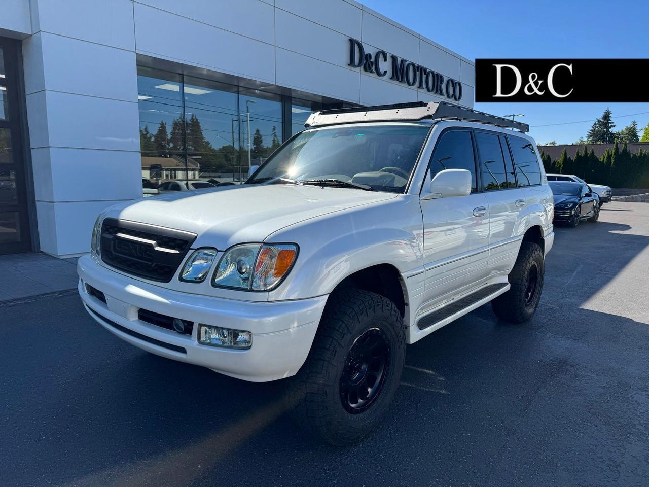 2004 Lexus LX