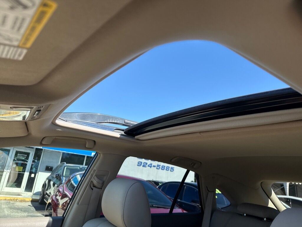 2004 Lexus RX 330 CLEAN CARFAX~ONE OF A KIND~WELL MAINTAINED~ONLINE FINANCE AND SHIPPING AVAILABLE!!! Sarasota FL