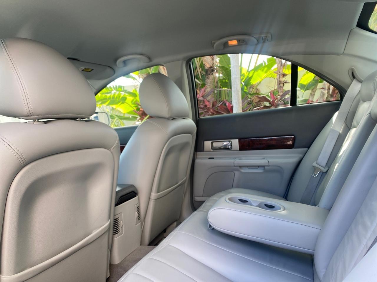 2004 Lincoln LS LOW MILES 43,468 1 OWNER Pompano Beach FL