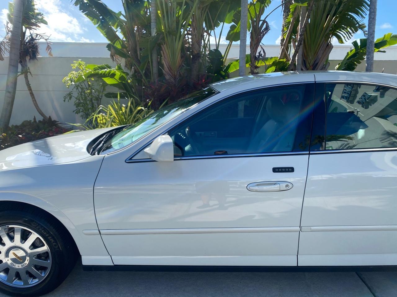 2004 Lincoln LS LOW MILES 43,468 1 OWNER Pompano Beach FL