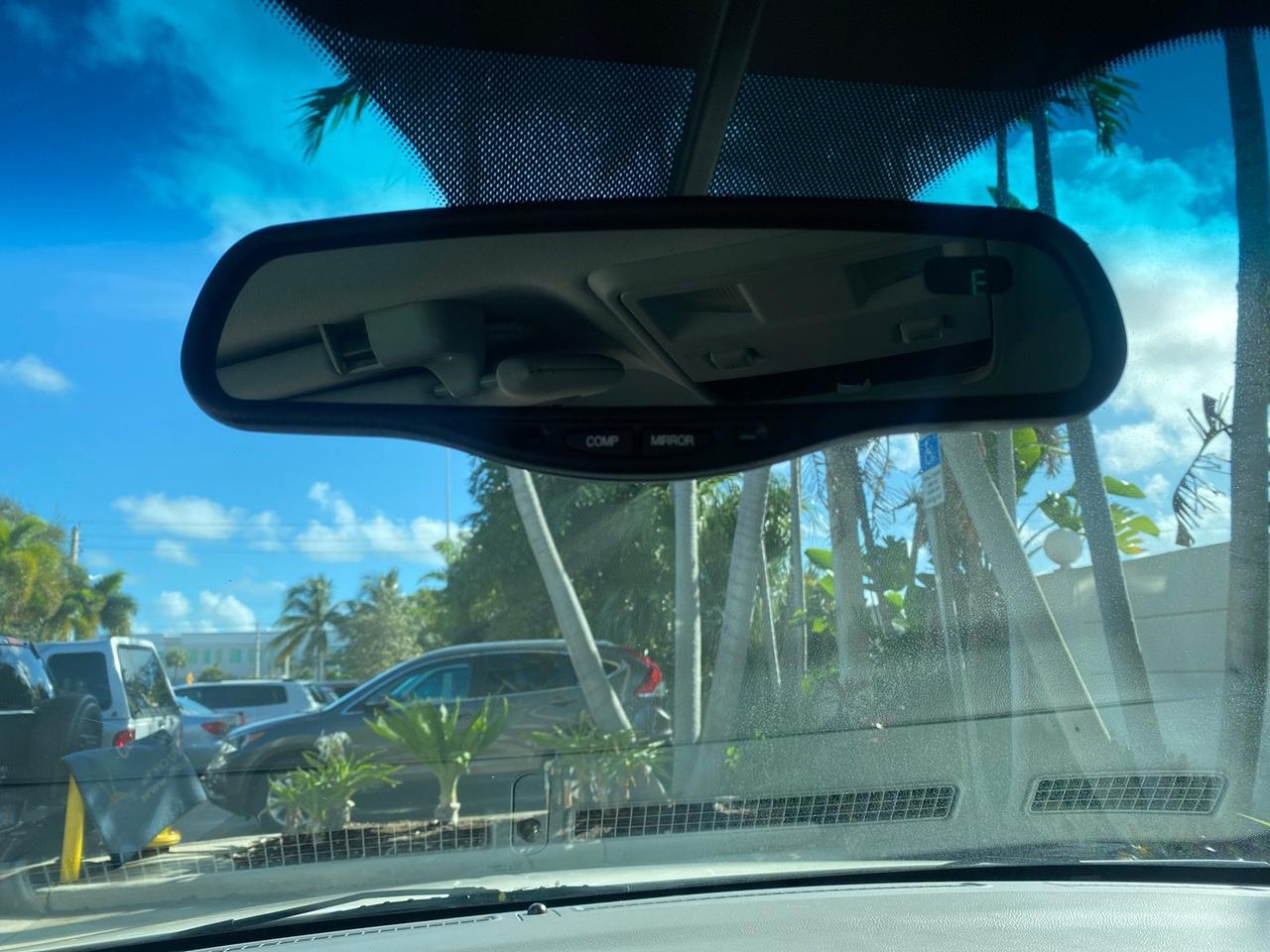 2004 Lincoln LS LOW MILES 43,468 1 OWNER Pompano Beach FL