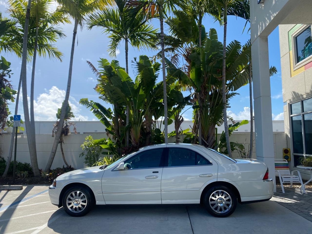 2004 Lincoln LS LOW MILES 43,468 1 OWNER Pompano Beach FL