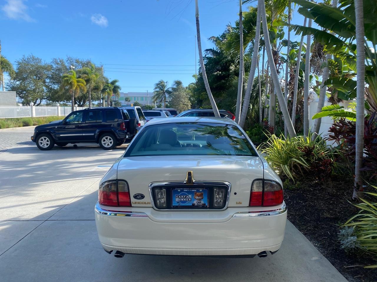 2004 Lincoln LS LOW MILES 43,468 1 OWNER Pompano Beach FL