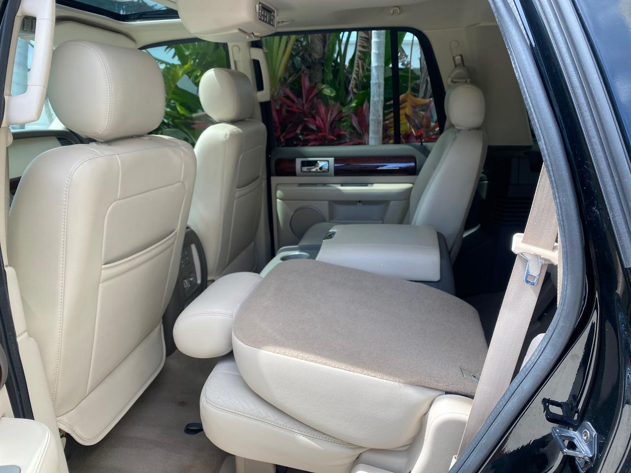 2004 Lincoln Navigator LOW MILES 67,511 SUNROOF Pompano Beach FL