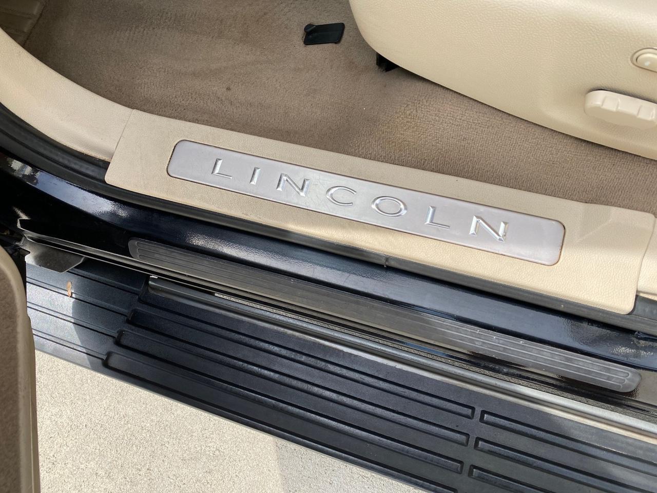 2004 Lincoln Navigator LOW MILES 67,511 SUNROOF Pompano Beach FL