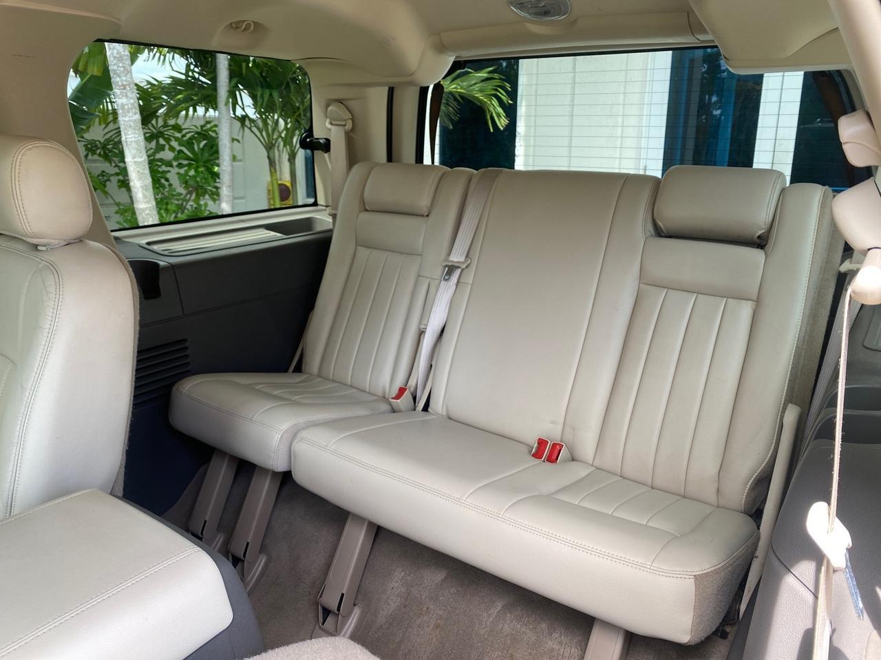 2004 Lincoln Navigator LOW MILES 67,511 SUNROOF Pompano Beach FL